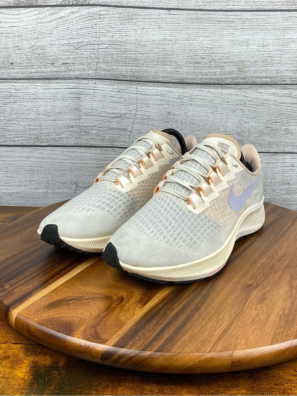 Nike Air Zoom Pegasus 37 Pale Ivory Purple Running Shoe BQ9647-102 Women’s 10.5